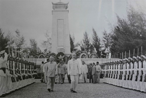 Tư tưởng nhân văn Hồ Chí Minh trong chính sách đối với thương binh, liệt sĩ và người có công